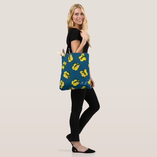 Lemon Chic Turquoise Tasche (Am Model)