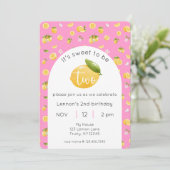 Lemon Citrus 2. Geburtstag Foto Einladung (Stehend Vorderseite)