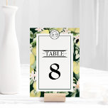 Lemon Floral Monogram Emerald Green Wedding Tischnummer<br><div class="desc">Dieses Lemon Floral Monogram Emerald Green Wedding Tischnummer Design ist eine brillante Wahl, um eine elegante und schöne Ästhetik für Ihre Hochzeit oder andere besondere Anlass zu schaffen. Klassisches Weiß mit ausgeklügelter Schwarztypografie und schicken Kalligraphie-Sets, ein Ton des modernen und dennoch traditionellen Stils. Dunkelgrüne Ränder und Hintergründe fügen eine polierte...</div>