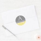 Lemon Gray Damask Monogram Umschlag Aufkleber (Umschlag)
