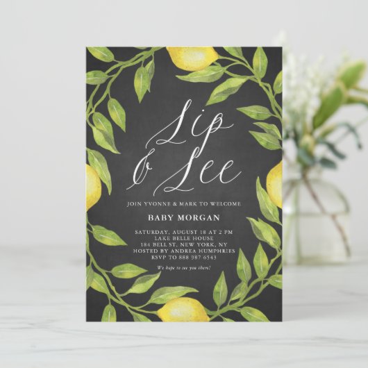 Lemon Greenery Chalkboard Sip & See Babydusche Einladung (Stehend Vorderseite)