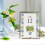 Lemon Grove Italienisch Inspirierte HochzeitsTisch<br><div class="desc">Lemon Grove Hochzeit Tischnummer. Das Design umfasst einen Zitronenbaum mit blauen und gelben mediterranen Fliesen. Ideal für ein Zitronenhochzeitenthema, eine inspirierte Hochzeit in Italien, eine rustikale mediterrane Villa in ästhetischen, blauen und gelben Hochzeitsfarben oder eine Hochzeit im Freien zu jeder Jahreszeit. Für die Koordinierung von Einladungen, Schreibwaren, Tag der Veranstaltung...</div>