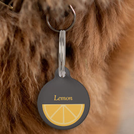 Lemon Halb-Slice auf dem Pet-Tag Haustiermarke