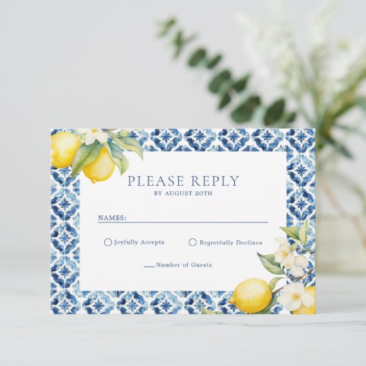 Lemon Mediterranean Summer Wedding RSVP Postcard Dankeskarte (Stehend Vorderseite)