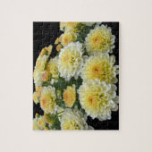 Lemon Meringue Chrysanthemums Puzzle (Vertikal)