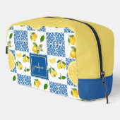 Lemon Monogram Name French Country Tile Pattern Waschbeutel (Rechte Ecke)