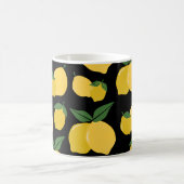 Lemon Muster Retro Frucht gelb auf schwarz Kaffeetasse (Mittel)