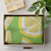 Lemon Slices on Lime Green Background Seidenpapier (Geschenk)