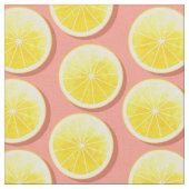 Lemon Slices on Pink Stoff (Nahaufnahme)