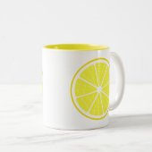 Lemon Stylized Fruit Slice Zweifarbige Tasse (VorderseiteRechts)