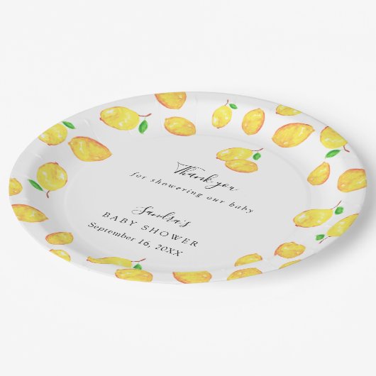 Lemon Theme Baby Shower Citrus Modern Script Pappteller (Schrägansicht)