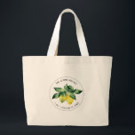 Lemon Theme Wedding Welcome Bags Jumbo Stoffbeutel<br><div class="desc">Beginnen Sie Ihre Gäste stilvoll mit diesen zauberhaften Hochzeitsgeschenktaschen mit exklusiven Aquarellkunst von Victoria Grigaliunas of Do Tell A Belle. Diese lebhaften Geschenktaschen sorgen für eine gelungene Mischung aus Eleganz und Brautparty. 🍋 Anpassbare Vorlage - Personalisieren Sie Ihre Beuteln mit Namen, Daten oder einer speziellen Nachricht mithilfe der einfach zu...</div>