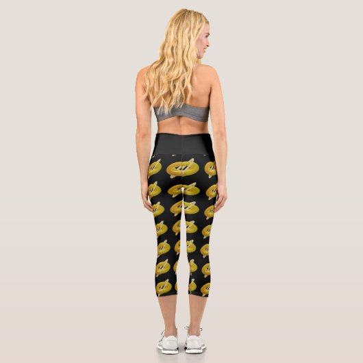 Lemon und Creme Design Muster in schwarz Capri Leggings (Rückseite)