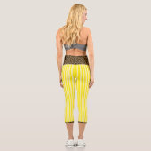 "LEMONADE WILDCAT" HIGH-WAIST CAPRI LEGGINGS (Rückseite)