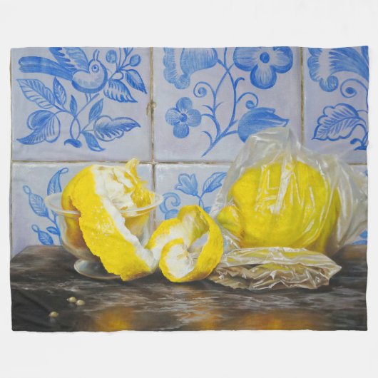 Lemons and Azulejos — Classic Blue & Yellow Still Fleecedecke (Vorderseite (Horizontal))