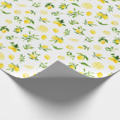 Lemons and Foliage Pattern Geschenkpapier (Ecke)