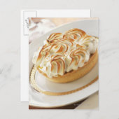 Lemonstrart mit gebackener Meringue auf Platte Postkarte (Vorne/Hinten)