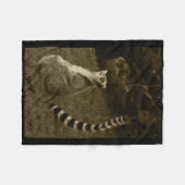 Lemur Schwanz Valencia Tint Vertical Sticker Fleecedecke (Vorderseite (Horizontal))
