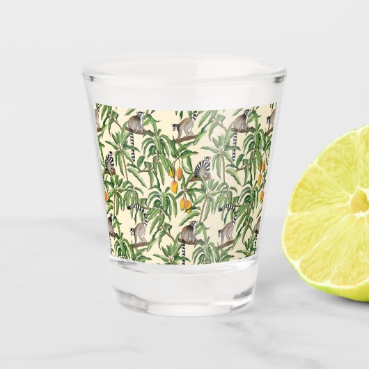 Lemurs und Zweige Mango seamless Pattern   Schnapsglas (Vorderseite)