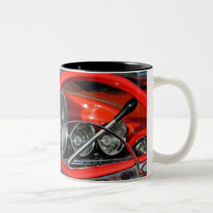 Lenkrad vom Oldtimer Zweifarbige Tasse