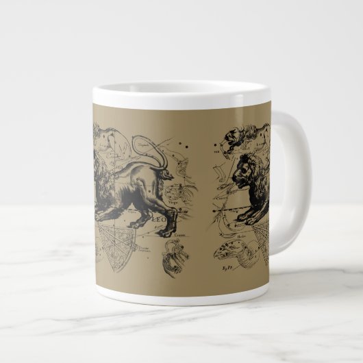 Leo Constellation Map Hevelius 1690 auf Taupe Jumbo-Tasse (Vorderseite Rechts)