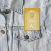 Leo Custom Birthday Zodiac - Modernes Design Button (Insitu)