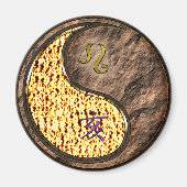 Leo & Earth Boar Magnet (Vorne)