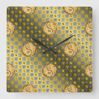 Leo & Feuerkaninchen Quadratische Wanduhr