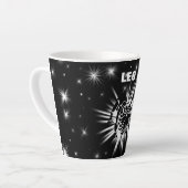 Leo Milchtasse (Linke Ecke)