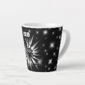 Leo Milchtasse (Rechte Ecke)