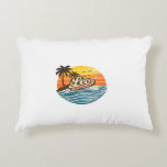 Leo Retro Sunset Name Design Dekokissen<br><div class="desc">Retro sunset style design featuring the name Leo with vintage palm trees,  ocean waves,  and birds. Perfect personalized gift idea for anyone named Leo with a classic retro beach sunset aesthetic.</div>