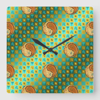 Leo & Wood Hund Quadratische Wanduhr