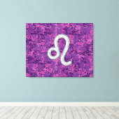 Leo Zodiac Sign auf Fuchsia Digital Camouflage Leinwanddruck (Insitu (Holzboden))
