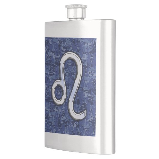 Leo Zodiac Sign auf Navy Blue Digital Camouflage Flachmann (Links)