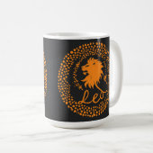 Leo Zodiac Symbol mit feinem goldenen Löwenkopf Kaffeetasse (VorderseiteRechts)