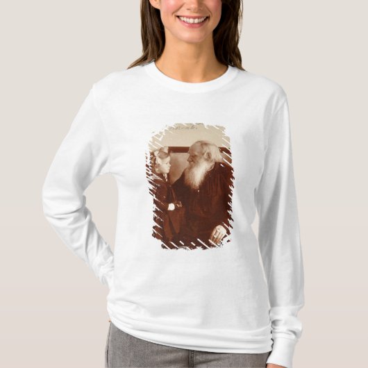 Leon Tolstoy mit seiner Enkelin, Tatjana T-Shirt (Vorderseite)