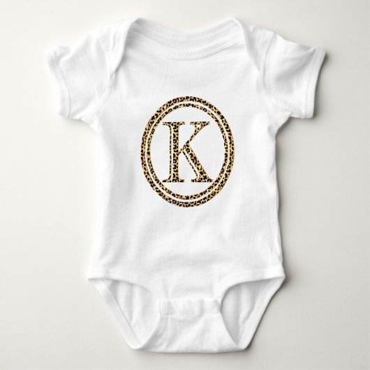 Leopard-Alphabet K Baby Strampler (Vorderseite)