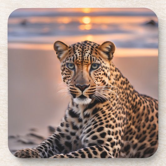 Leopard am Strand Getränkeuntersetzer (Vorderseite)