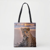 Leopard am Strand Tasche (Vorderseite)