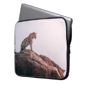 LEOPARD AUF DEM GIPFEL DES BERGES LAPTOPSCHUTZHÜLLE (Vorderseite Links)