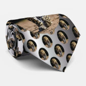 Leopard auf dem Hügel Krawatte (Gerollt)