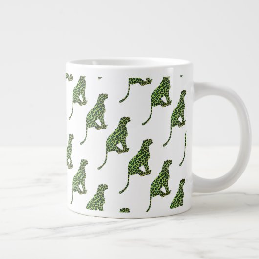 Leopard Black and Green Silhouette Jumbo-Tasse (Rechts)