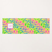 Leopard Bright Neon Monogramm Personalisiert Yogamatte (Vorderseite (Horizontal))