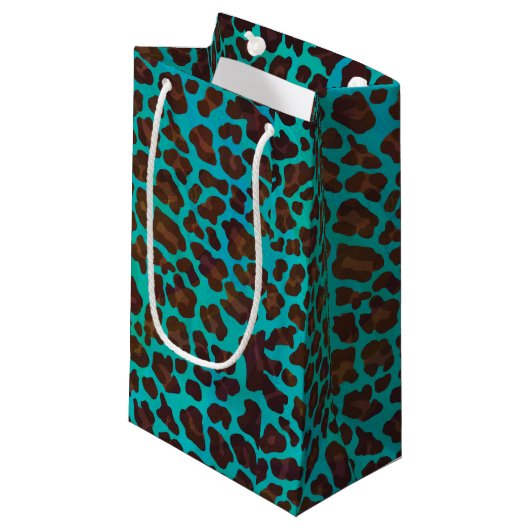 Leopard Brown und Aquamarin Print Kleine Geschenktüte (Vorderseite Schrägansicht)