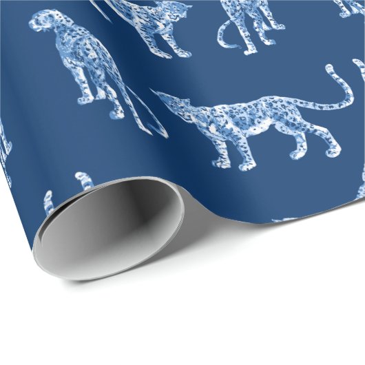 Leopard Catwalk in Blue Indigo Geschenkpapier (Rolleneckpunkt)