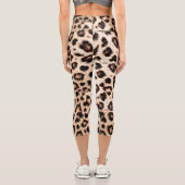 Leopard Design Pattern: Wilde Eleganz. Capri Leggings (Rückseite)