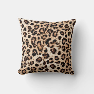 Leopard Design Pattern: Wilde Eleganz. Kissen