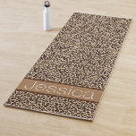 Leopard Druckmuster Personalisiert Yogamatte<br><div class="desc">Leopard Muster Personalisiert Yoga Mat. Fügen Sie einfach den Namen hinzu,  um ein perfektes Geburtstagsgeschenk zu machen.</div>