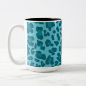 Leopard Drucktöne von Blau Zweifarbige Tasse (Links)