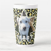 Leopard Gelbes Schwarzes Foto Personalisiert Milchtasse (Vorderseite)